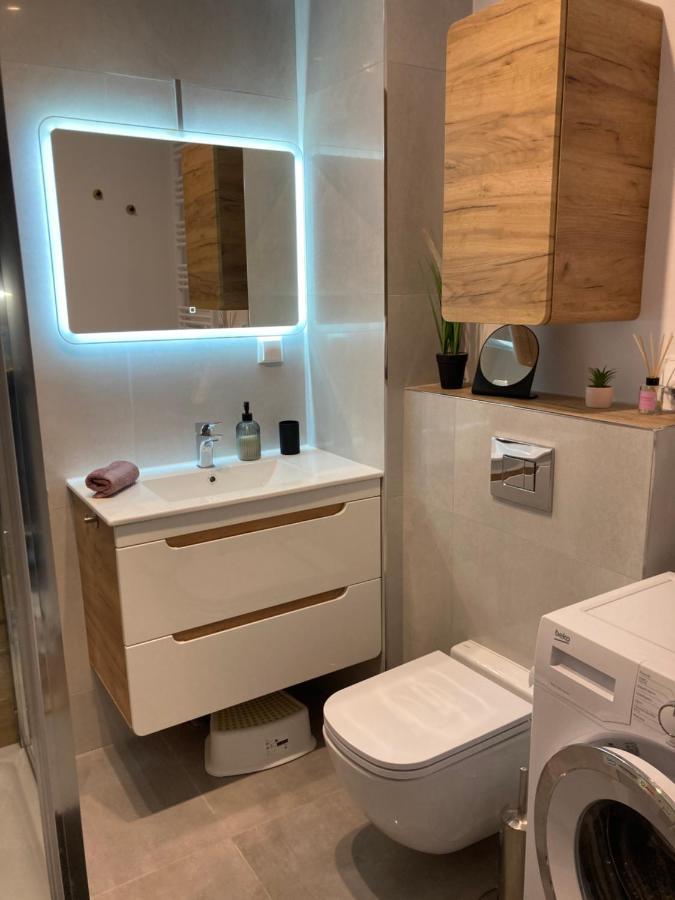 Nowy Apartament ชวีโนวิชแจ ภายนอก รูปภาพ